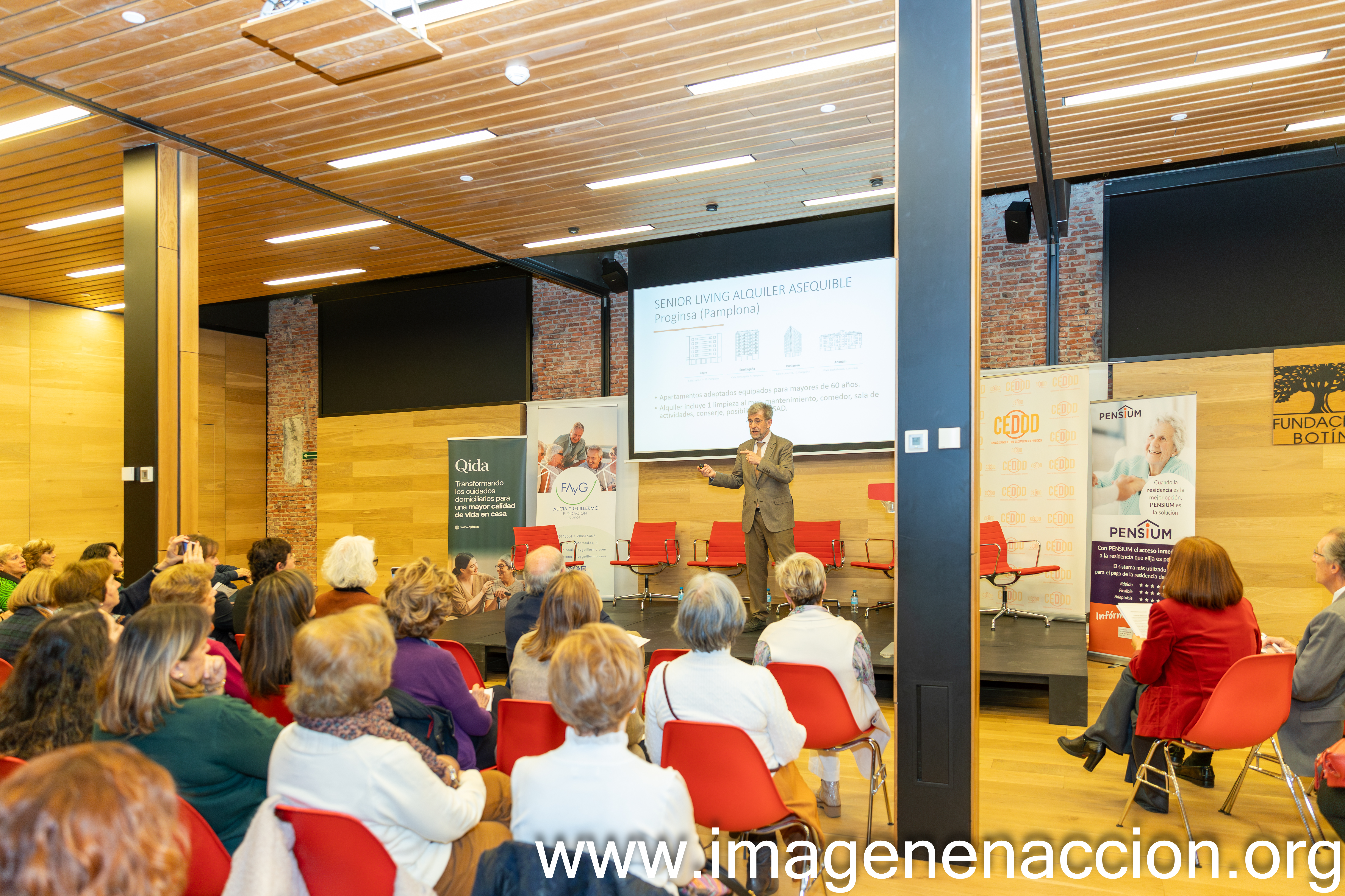 Josep Martí, autor de la ponencia de apertura, en la jornada 'Decidiendo nuestro futuro' en la Fundación Botín.